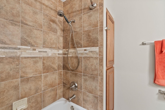 2203 W Strong Rd, Spokane, WA 99208 - full bath with shower / bath combination