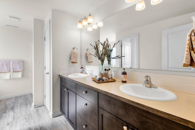 1638 W 68th Ave Unit 1/2Talent, Spokane, WA 99224 - full bath featuring double vanity and tasteful backsplash