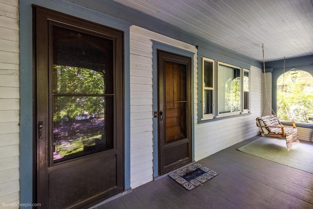 1621 W 9th Ave, Spokane, WA 99223 - property entrance featuring a porch