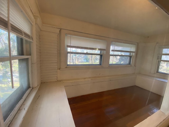 1621 W 9th Ave, Spokane, WA 99223 - view of unfurnished sunroom