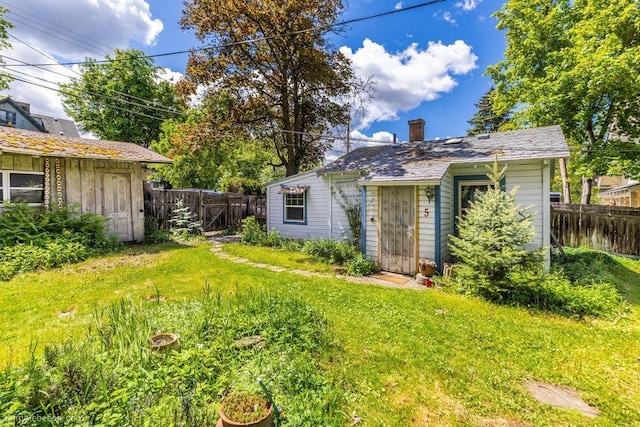 1621 W 9th Ave, Spokane, WA 99223 - back of property featuring a chimney and an outbuilding