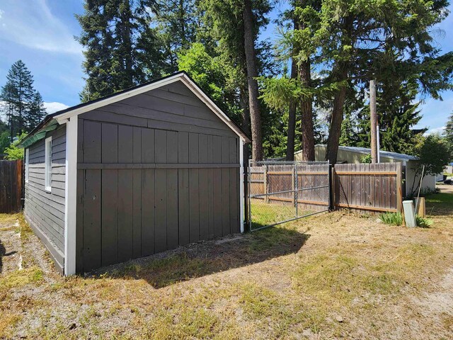 424 W Larch St, Newport, WA 99156 - view of shed
