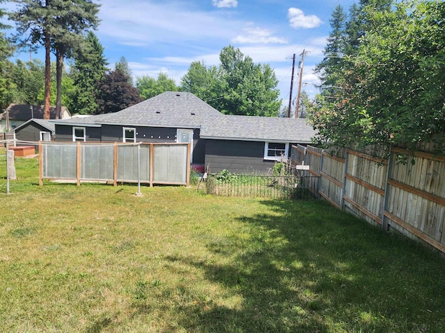 424 W Larch St, Newport, WA 99156 - view of yard
