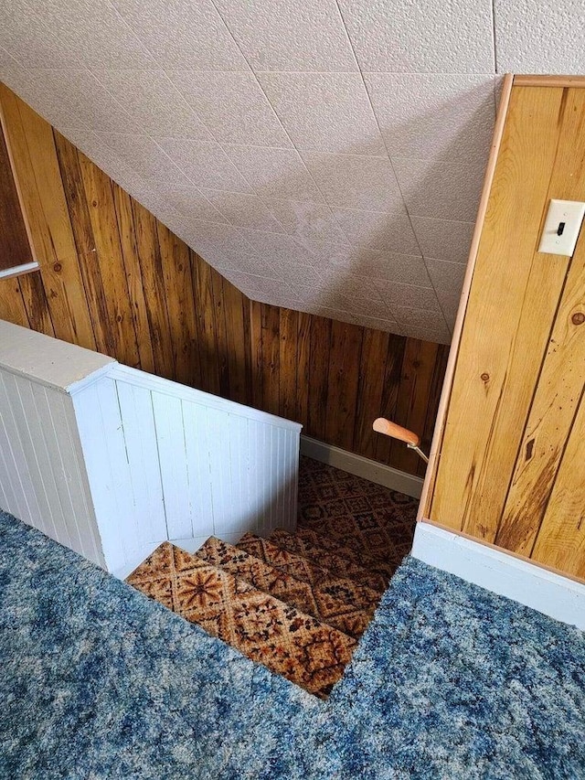 444 S Walnut St, Colville, WA 99114 - detailed view of wood walls