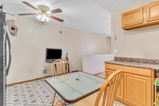 3228 E 29th Ave, Spokane, WA 99223 - dining area featuring ceiling fan