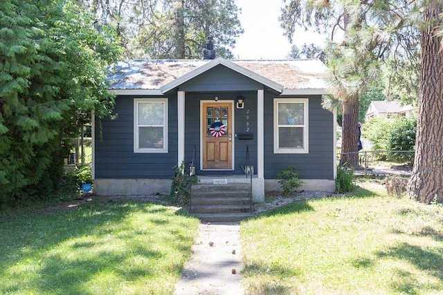 2002 15th Ave, Spokane, WA 99203 - bungalow-style home with metal roof