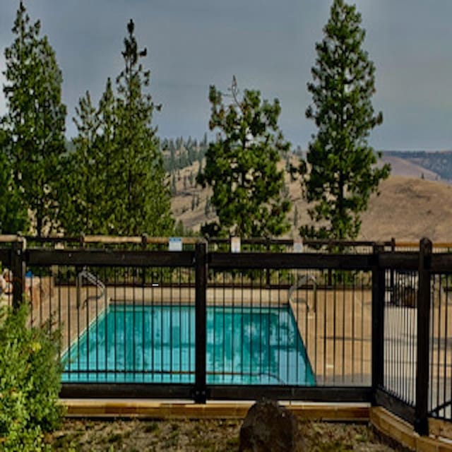 34350 N Bob White Ln, Davenport, WA 99122