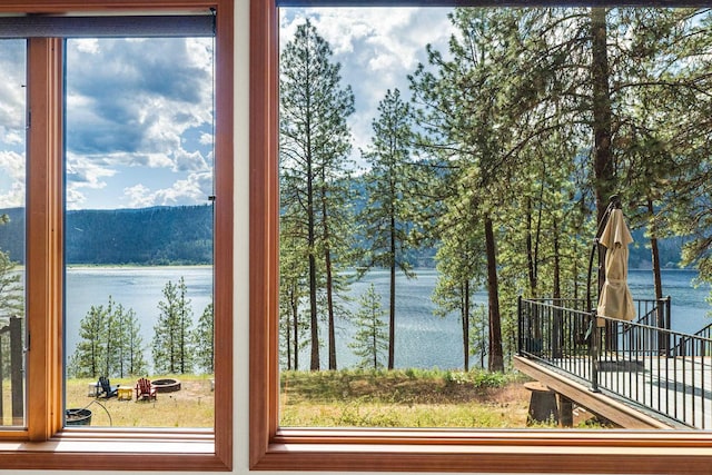 2378 Eagle River Way, Kettle Falls, WA 99141 - water view