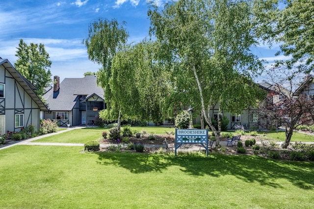 202 E Weile Ave Unit 2, Spokane, WA 99208 - view of green lawn