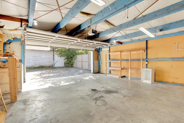 1517 E Olympic Ave, Spokane, WA 99207 - garage with washer / dryer and a garage door opener