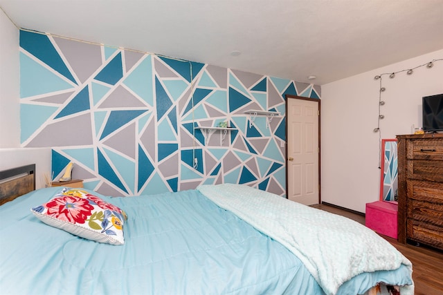 15204 N Chesapeake Rd, Mead, WA 99021 - bedroom with wood finished floors