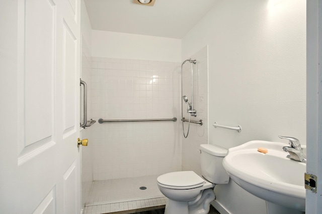 41450 Sunday Bay Rd N, Deer Meadows, WA 99122 - full bathroom with a stall shower