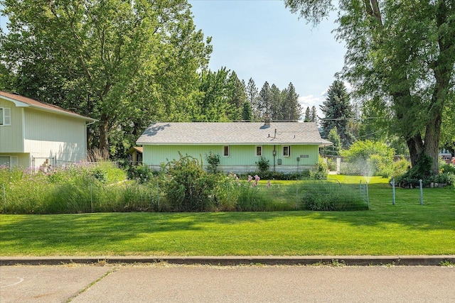 10904 E 26th Ave, Spokane, WA 99206 - view of front of property featuring a front yard