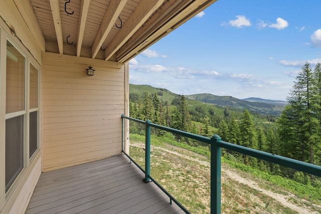 28600 N Mt Spokane Park Dr Unit 506, Mead, WA 99021 - balcony featuring a mountain view and a view of trees