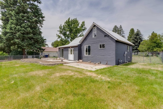 109 E 6th St, Deer Park, WA 99009 - back of property featuring a fenced backyard