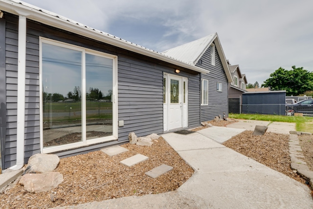 109 E 6th St, Deer Park, WA 99009 - view of side of property with a metal roof