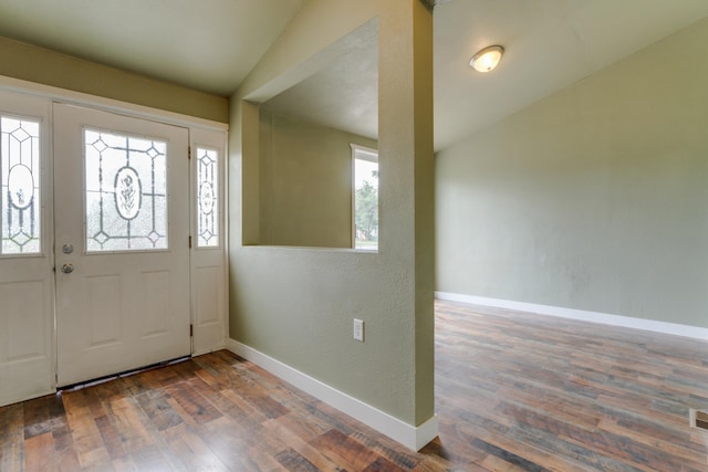 109 E 6th St, Deer Park, WA 99009 - foyer entrance featuring baseboards and wood-type flooring
