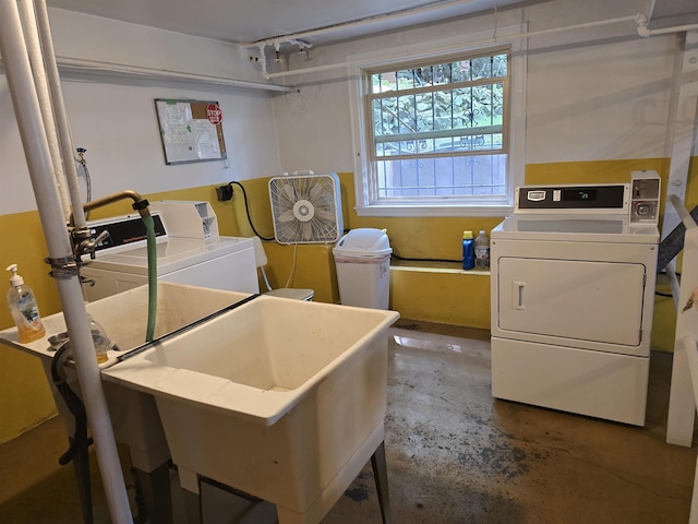 726 W 6th Ave Unit # 205, Spokane, WA 99204 - shared laundry featuring washer and dryer