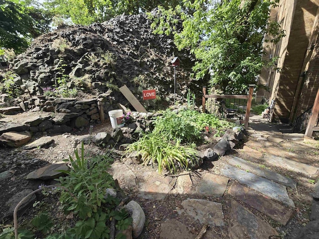 726 W 6th Ave Unit # 205, Spokane, WA 99204 - view of yard
