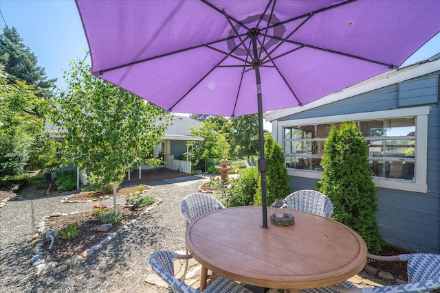 3328 W Kiernan Ave, Spokane, WA 99205 - view of patio featuring outdoor dining space