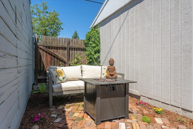 3328 W Kiernan Ave, Spokane, WA 99205 - view of patio / terrace