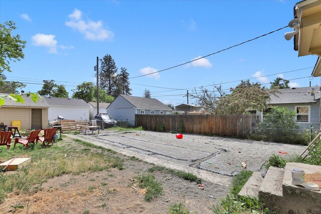 314 E Everett Ave, Spokane, WA 99207 - view of yard