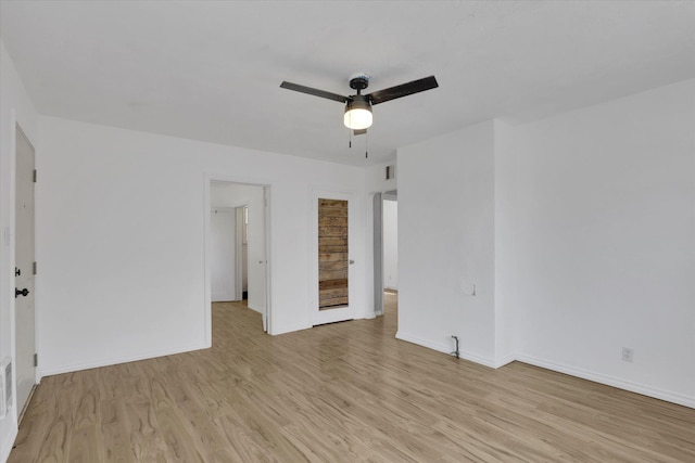 314 E Everett Ave, Spokane, WA 99207 - spare room with light wood-style floors and a ceiling fan
