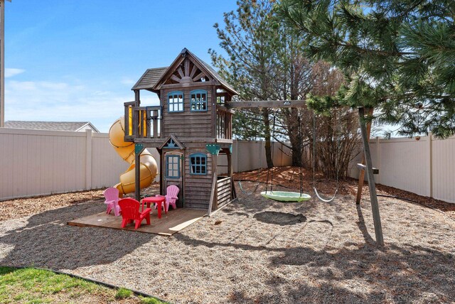 9805 N Jesse Ct, Spokane, WA 99208 - view of play area featuring a fenced backyard