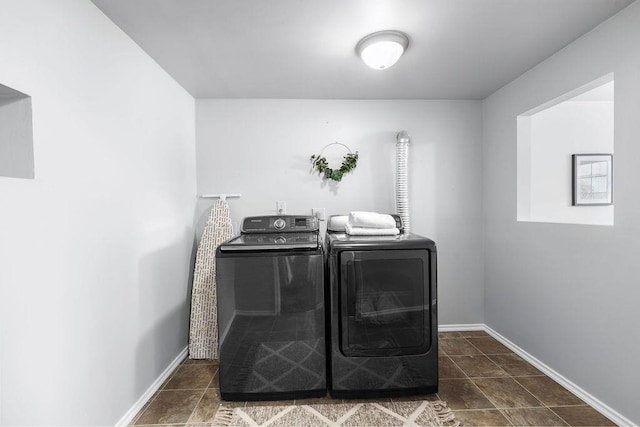 8805 N Greenwood St, Spokane, WA 99208 - carpeted home office with baseboards
