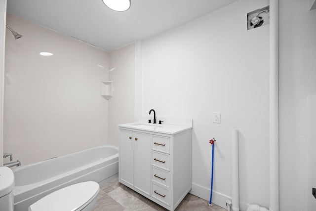 1608 W Maxwell Ave, Spokane, WA 99201 - full bath with vanity and washtub / shower combination