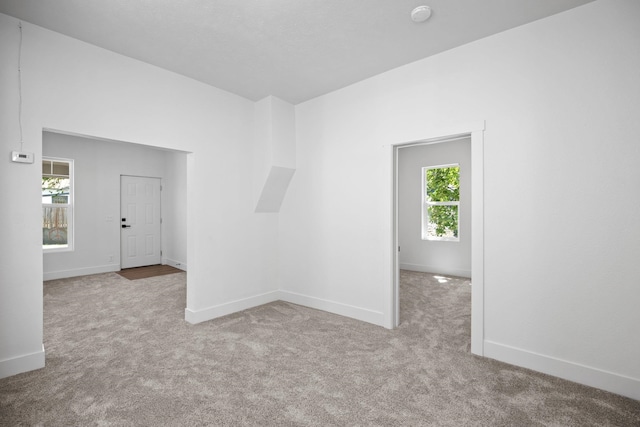 1507 N Maple St, Spokane, WA 99201 - empty room featuring carpet floors