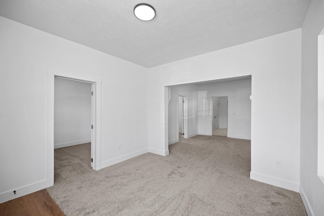 1604 W Maxwell Ave, Spokane, WA 99201 - empty room with carpet