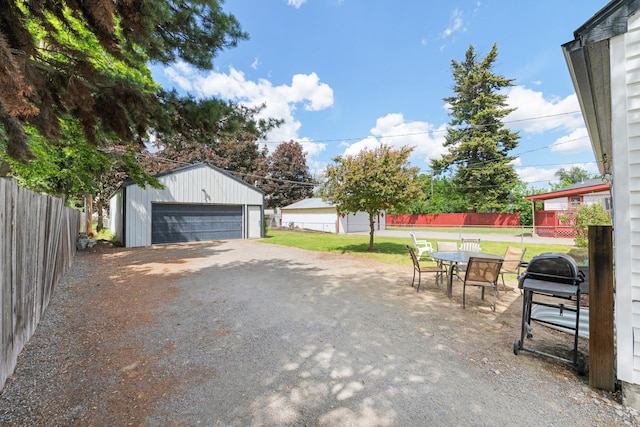 10021 N Whittier St, Spokane, WA 99218 - view of detached garage