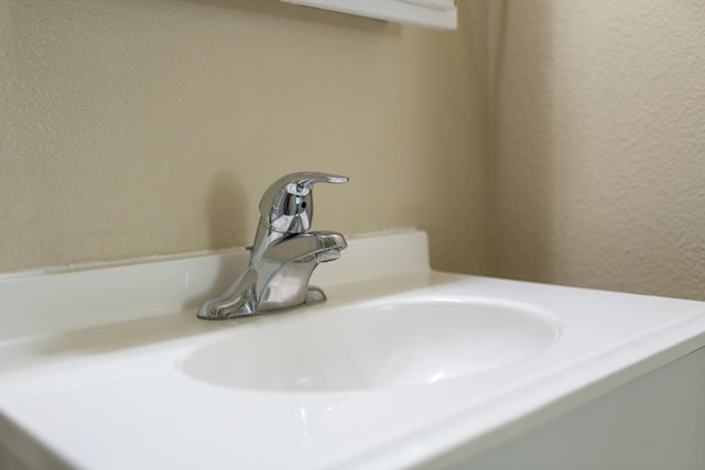10021 N Whittier St, Spokane, WA 99218 - bathroom view of a textured wall and vanity
