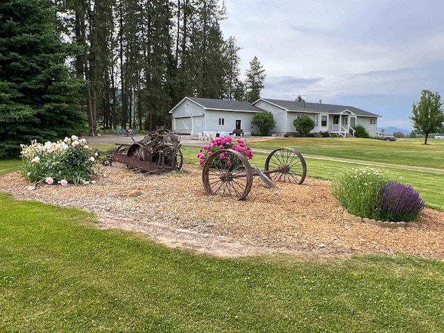 820 Echo Stub Rd, Colville, WA 99114 - ranch-style home featuring a front yard