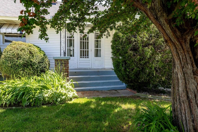 530 W Gordon Ave Unit 013, Spokane, WA 99205 - property entrance featuring french doors and roof with shingles