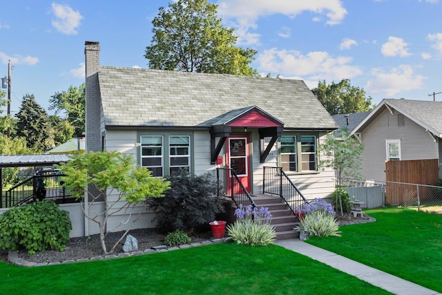824 E E 38th Ave, Spokane, WA 99203 - view of front of property with a chimney