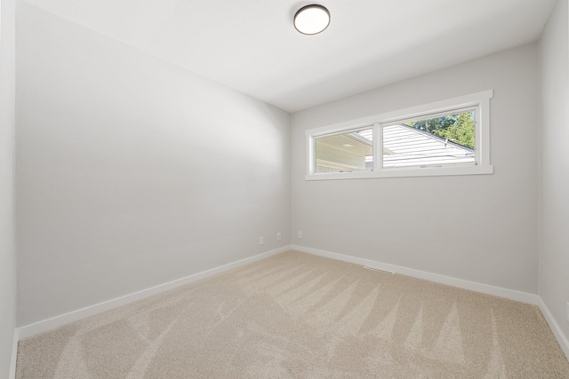 2917 W Dalton Ave, Spokane, WA 99205 - empty room with light colored carpet