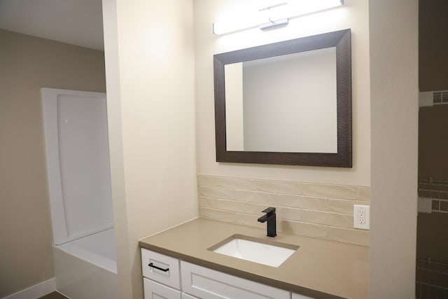 315 E I St, Deer Park, WA 99006 - full bath with decorative backsplash and vanity