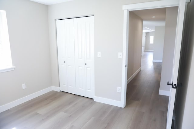 315 E I St, Deer Park, WA 99006 - unfurnished bedroom with light wood-style floors, a closet, and recessed lighting
