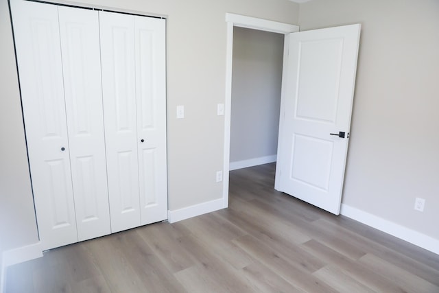315 E I St, Deer Park, WA 99006 - unfurnished bedroom with wood finished floors and a closet
