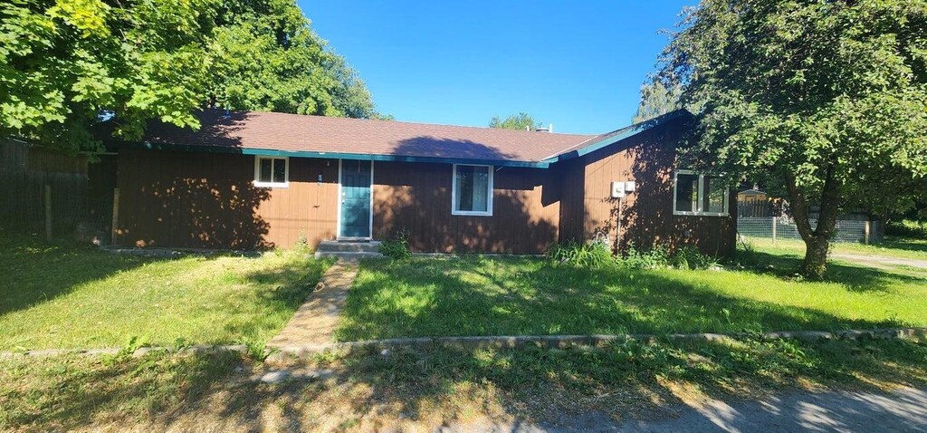 510 S Elm St, Colville, WA 99114 - photo 1