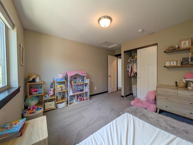 11614 E Rivercrest Dr, Spokane Valley, WA 99206 - bedroom with carpet and a closet