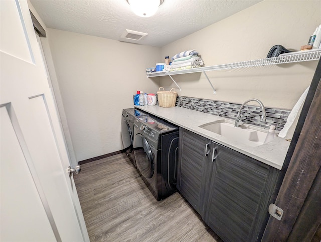 11614 E Rivercrest Dr, Spokane Valley, WA 99206 - laundry room with independent washer and dryer and light wood-style floors
