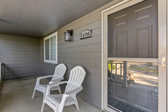 14706 N Mckinnon Ct, Mead, WA 99021 - view of porch