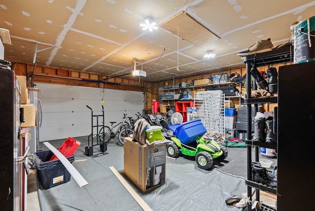 14706 N Mckinnon Ct, Mead, WA 99021 - garage with a garage door opener