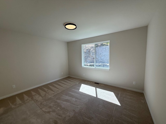 4420 S Willow Ln, Spokane, WA 99216 - unfurnished room featuring carpet flooring