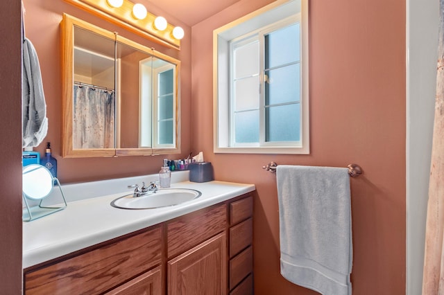 11905 N Atlantic St, Spokane, WA 99218 - full bathroom with vanity