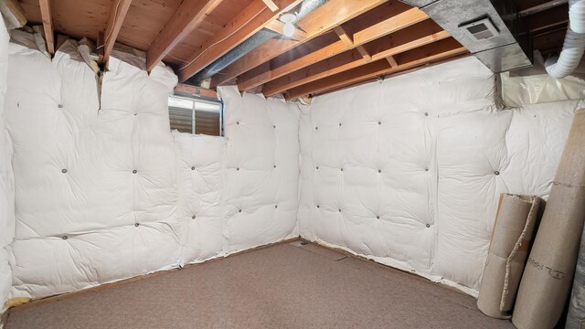 1220 E Brierwood Dr, Spokane, WA 99218 - unfinished basement with carpet