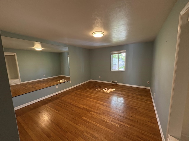 820/828 W 11th Ave, Spokane, WA 99204 - unfurnished room with wood finished floors